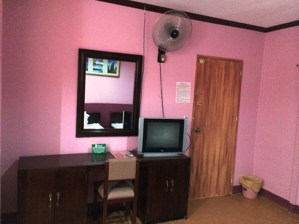 Ysabelle Mansion Bed & Breakfast Puerto Princesa Dış mekan fotoğraf