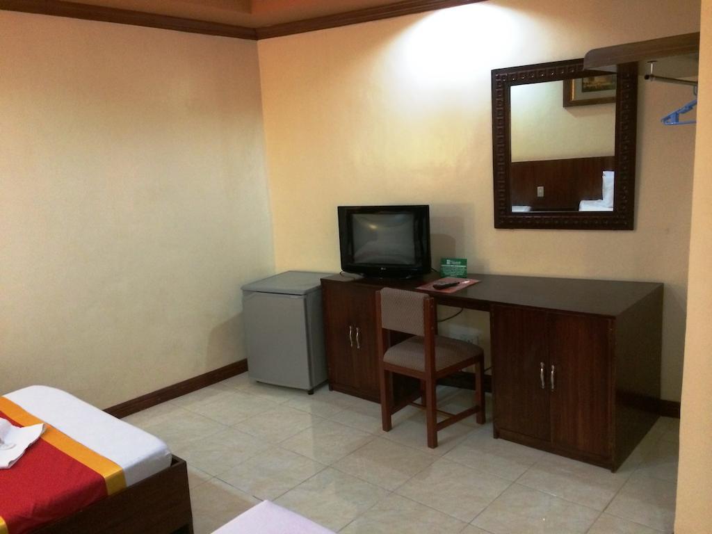 Ysabelle Mansion Bed & Breakfast Puerto Princesa Dış mekan fotoğraf