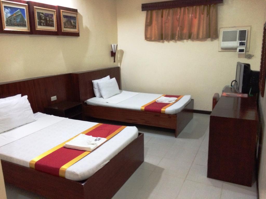 Ysabelle Mansion Bed & Breakfast Puerto Princesa Oda fotoğraf